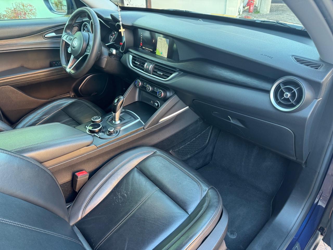 Stelvio 2.2 Turbodiesel 210 CV AT8 Q4 Super