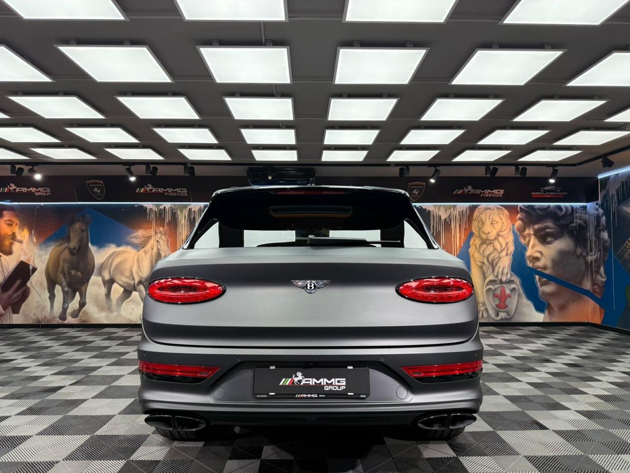 Bentley Bentayga V8 Azure (042)