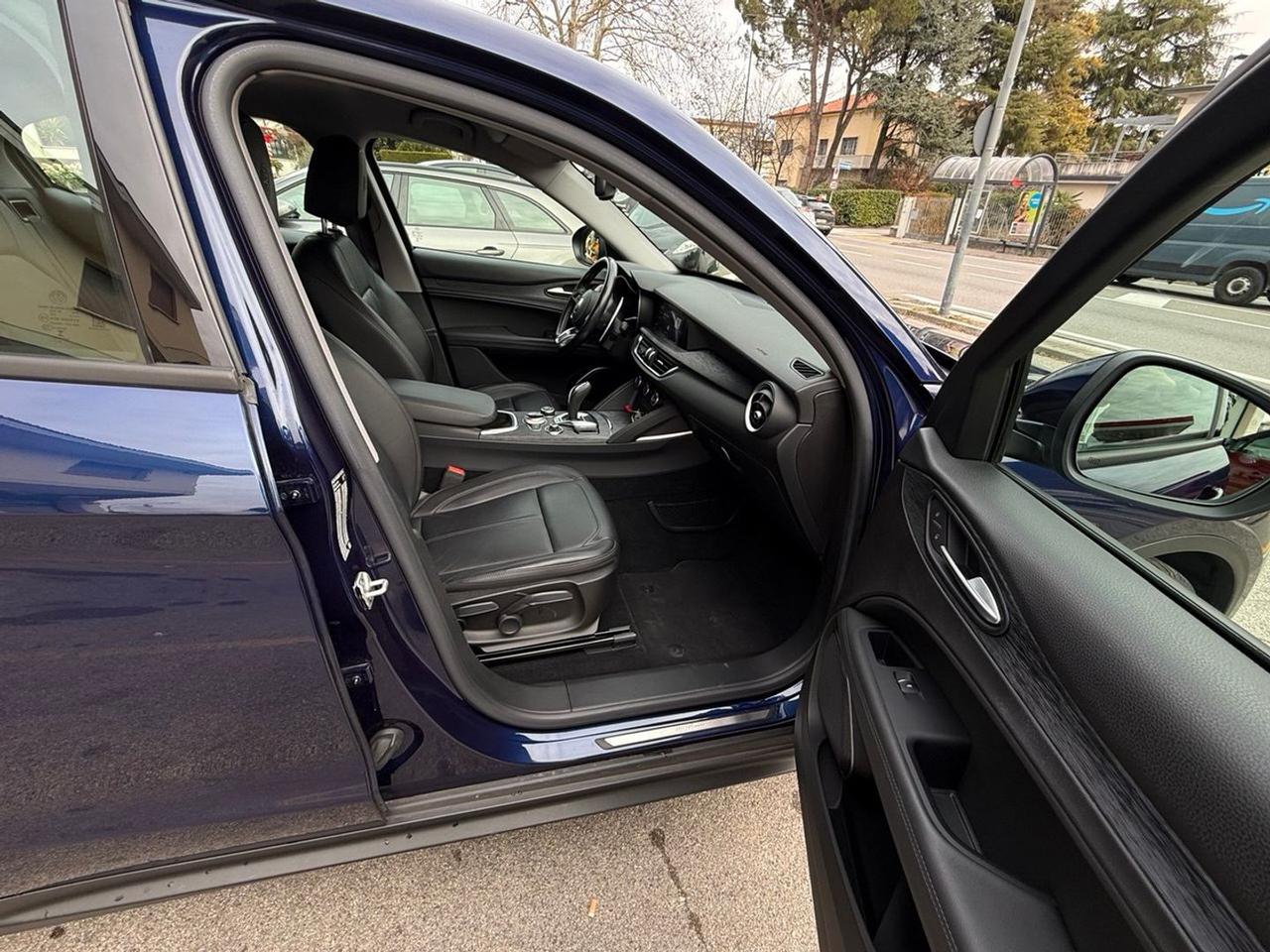 Alfa Romeo Stelvio 2.2 TD 190 CV #8505