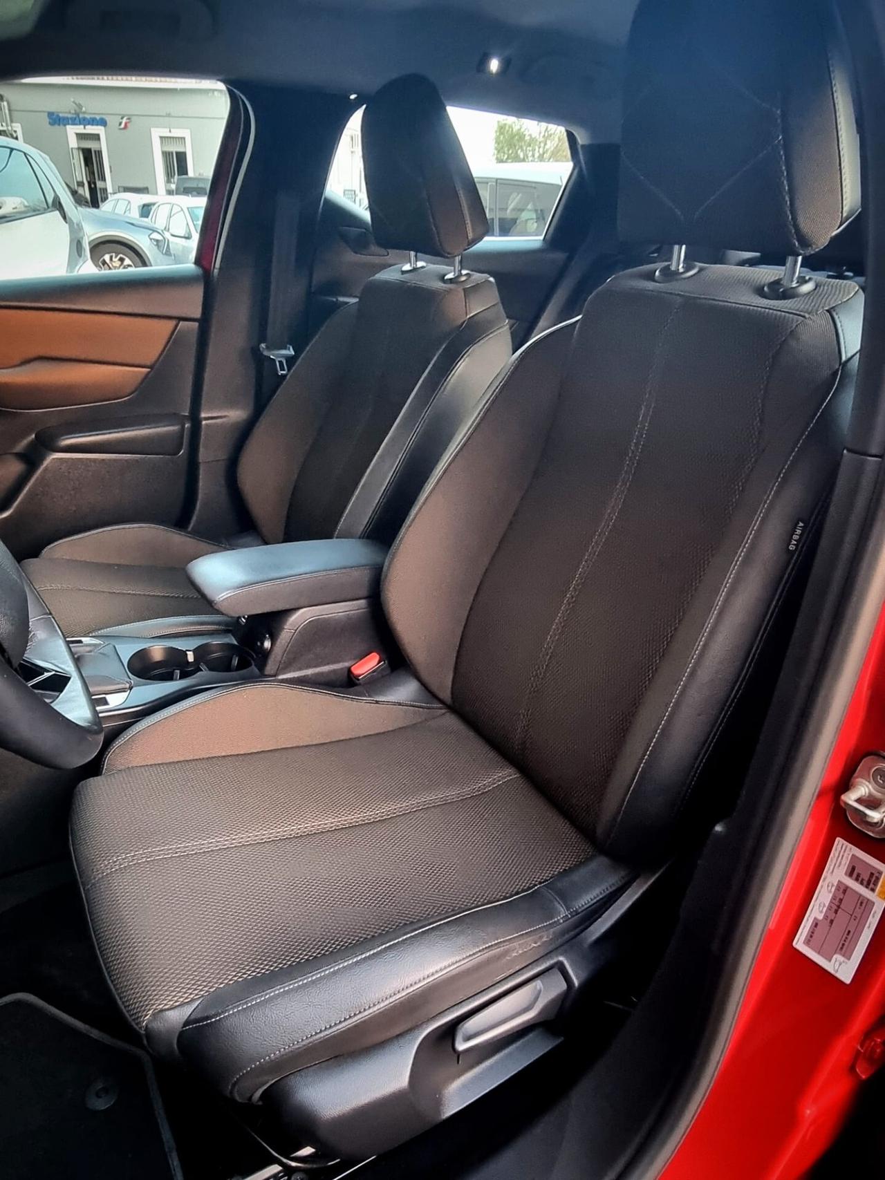 Ds DS3 3 Crossback BlueHDi 100 Performance Line