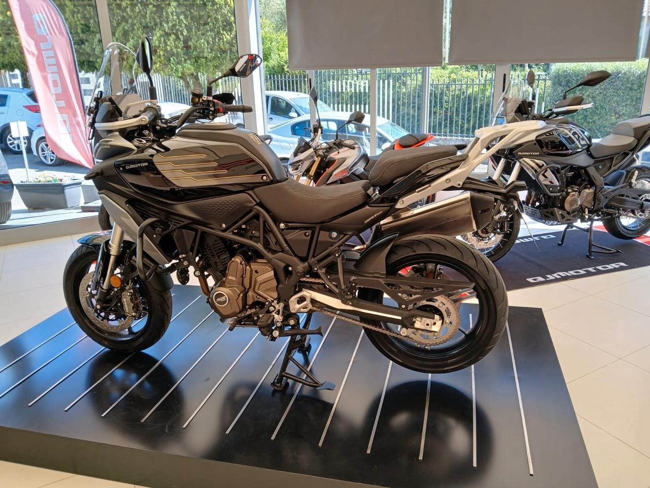 Qj Motor SRT 700 S-NUOVA-PRONTA CONSEGNA