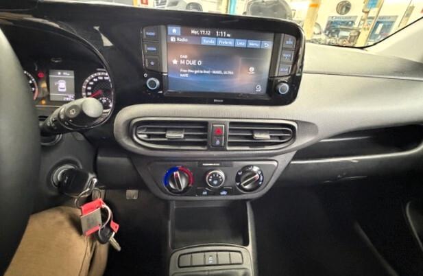 Hyundai i10 1.0 MPI AT Tech