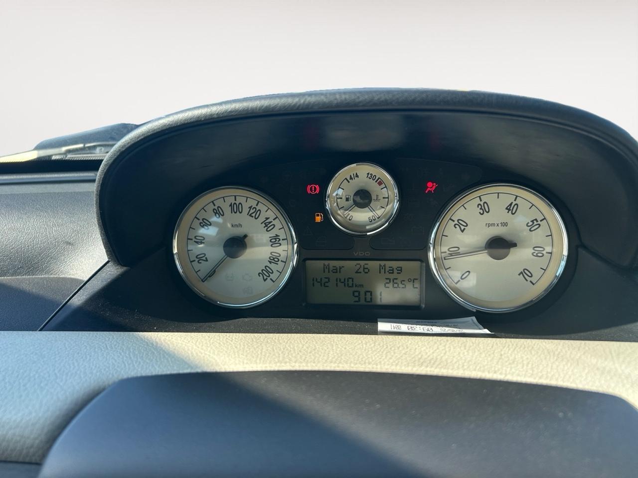 Lancia Ypsilon 1.3 MJT 75 CV Platino