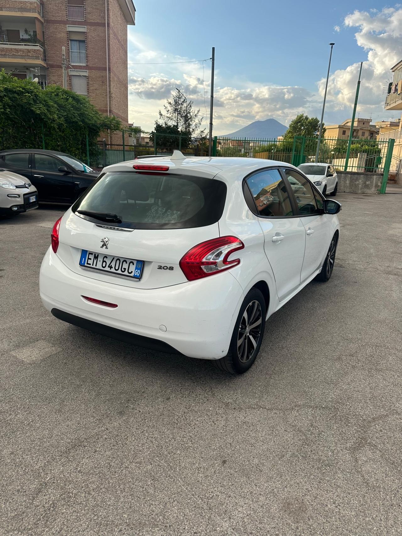 Peugeot 208 1.2 VTi 82 CV 5 porte Allure