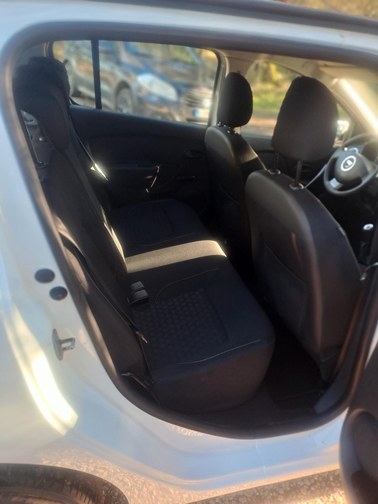 Dacia Sandero 1.5 dCi 8V 75CV Lauréate