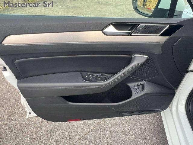 VOLKSWAGEN Passat Passat VIII 2015 Berlina 1.4 phev GTE dsg -FM303BM