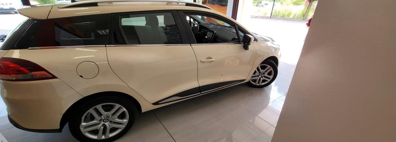 Renault Clio Sporter dCi 8V 75CV Start&Stop Energy Zen-Garanzia 12 mesi estendibile fino a 24 mesi-possibilità di finanziamento.