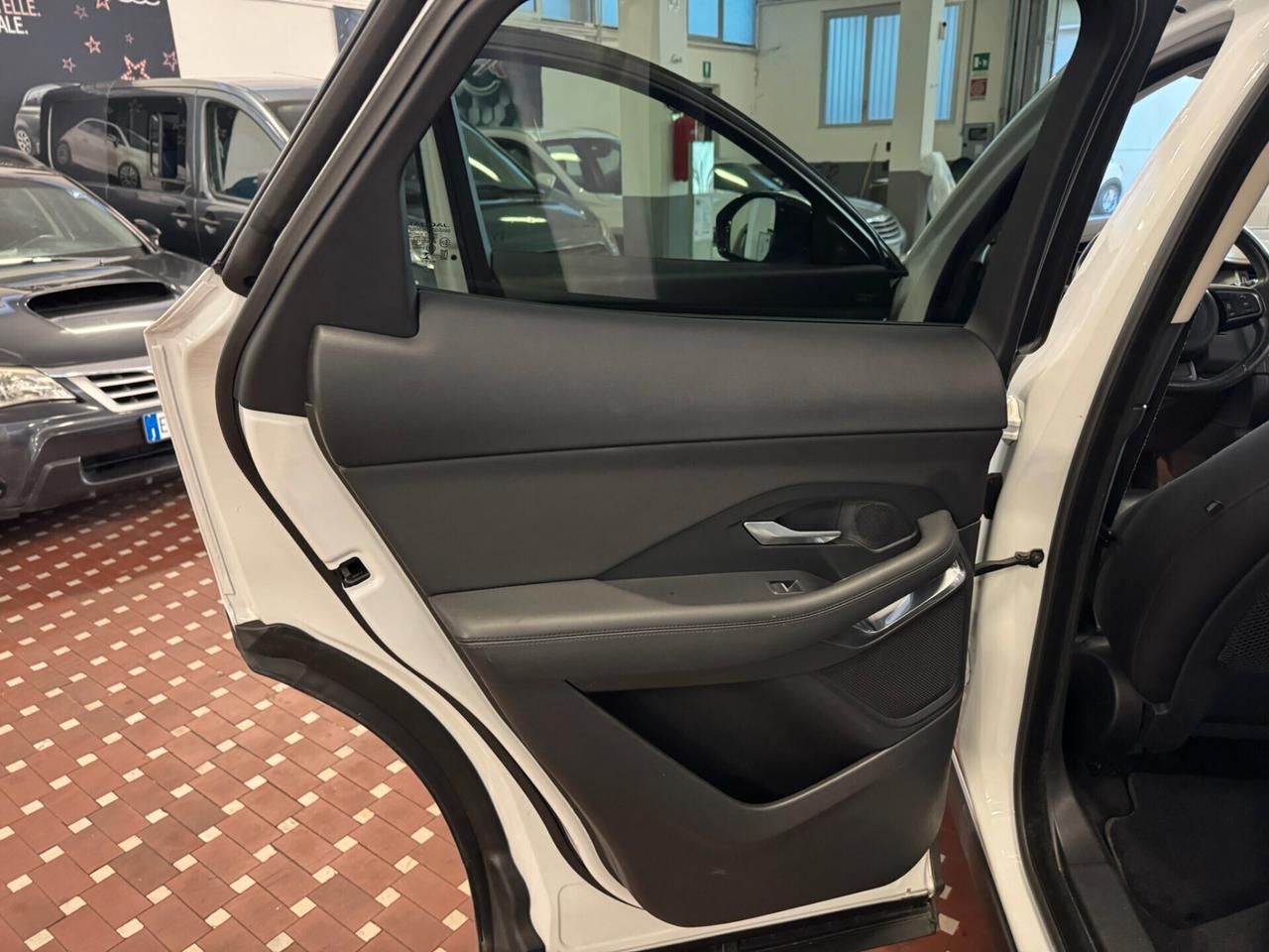 Jaguar E-Pace 2.0D 150 CV AWD aut. R-Dynamic HSE - UNICO PROPRIETARIO