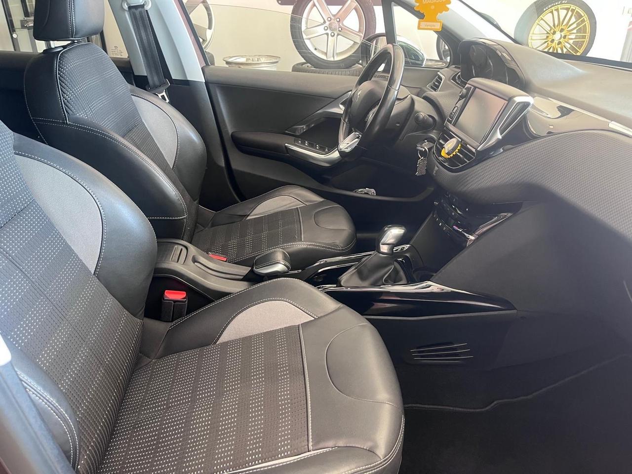 Peugeot 2008 - 2015 1.6 BlueHDi 100cv Allure