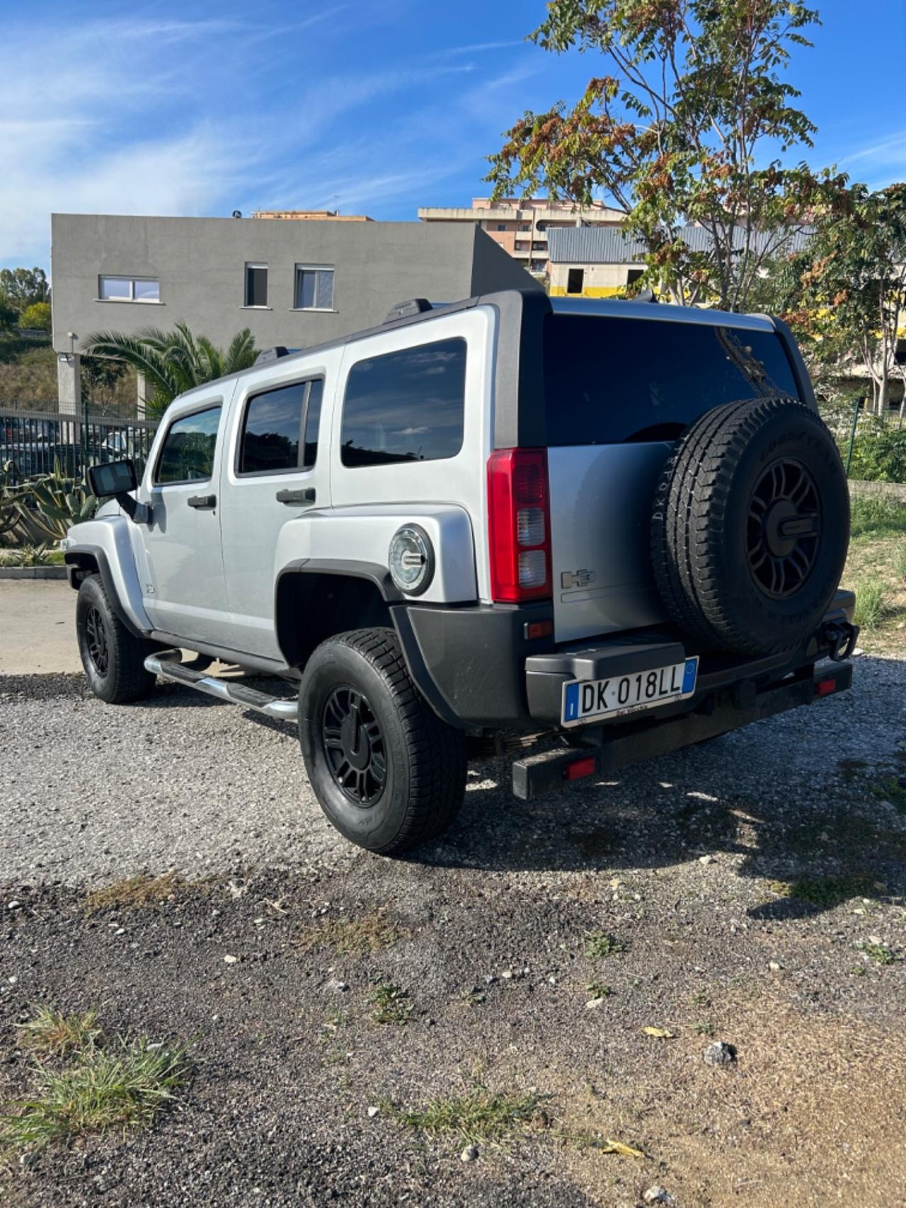 Hummer H3 3.7 Luxury