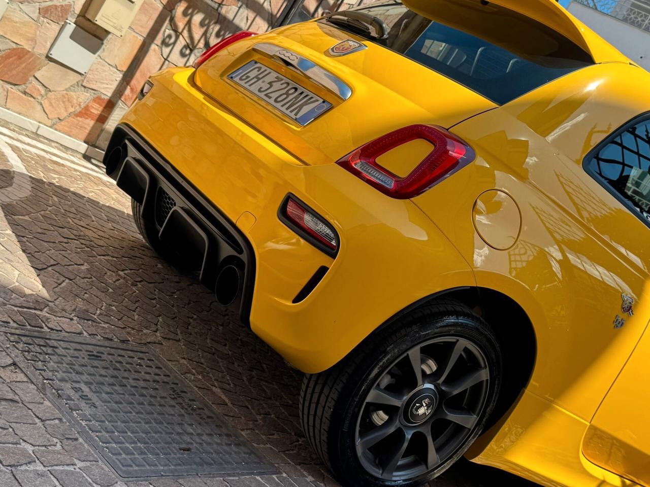 Abarth 595 1.4 Turbo T-Jet 145 CV