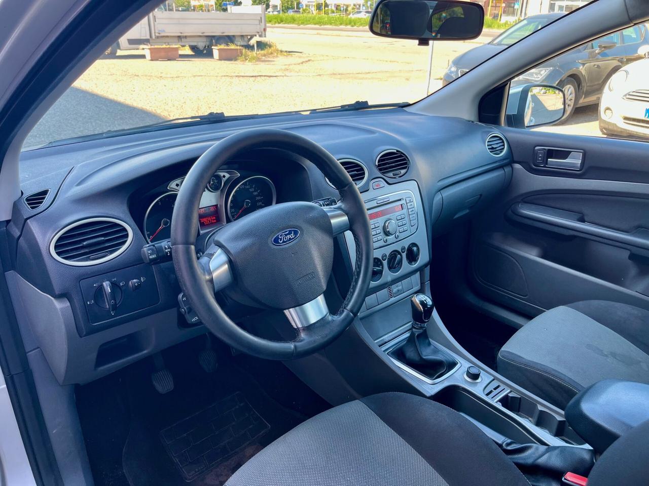 Ford Focus 1.6 TDCi 90CV TITANIUM