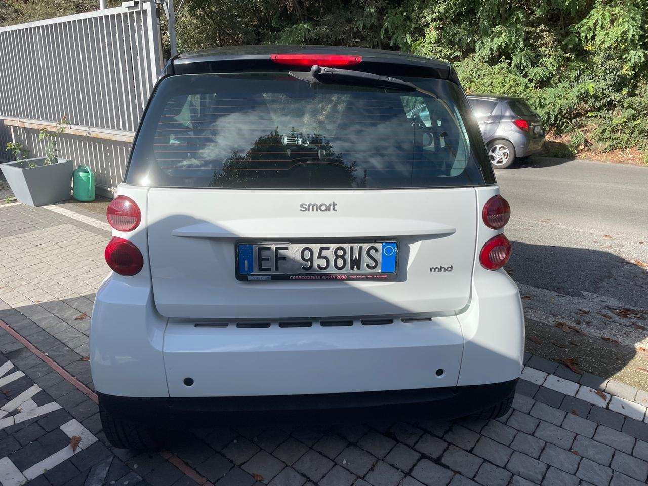 Smart ForTwo 1000 52 kW MHD coupé passion