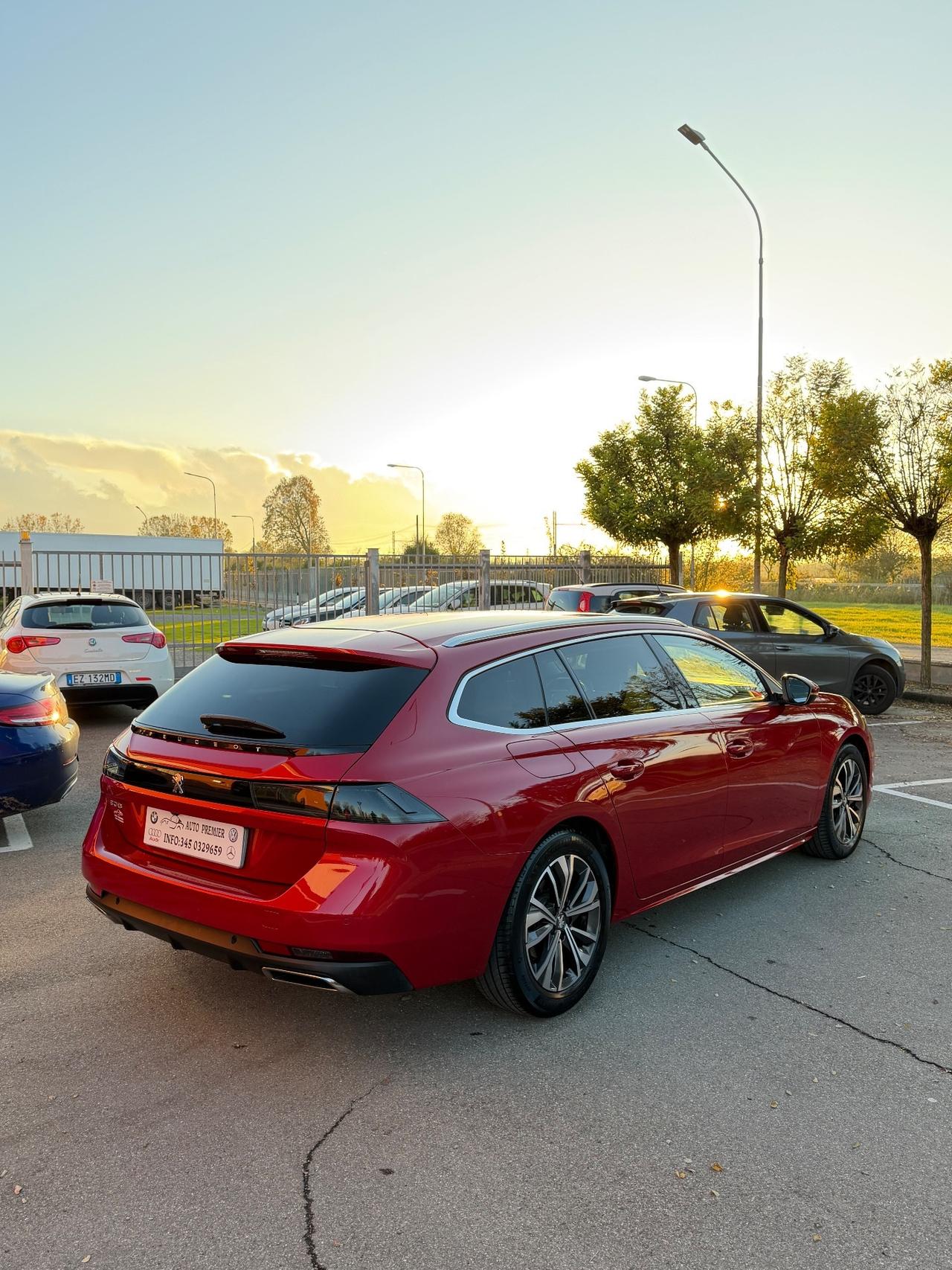 Peugeot 508 BlueHDi 130 Stop&Start EAT8 SW Allure