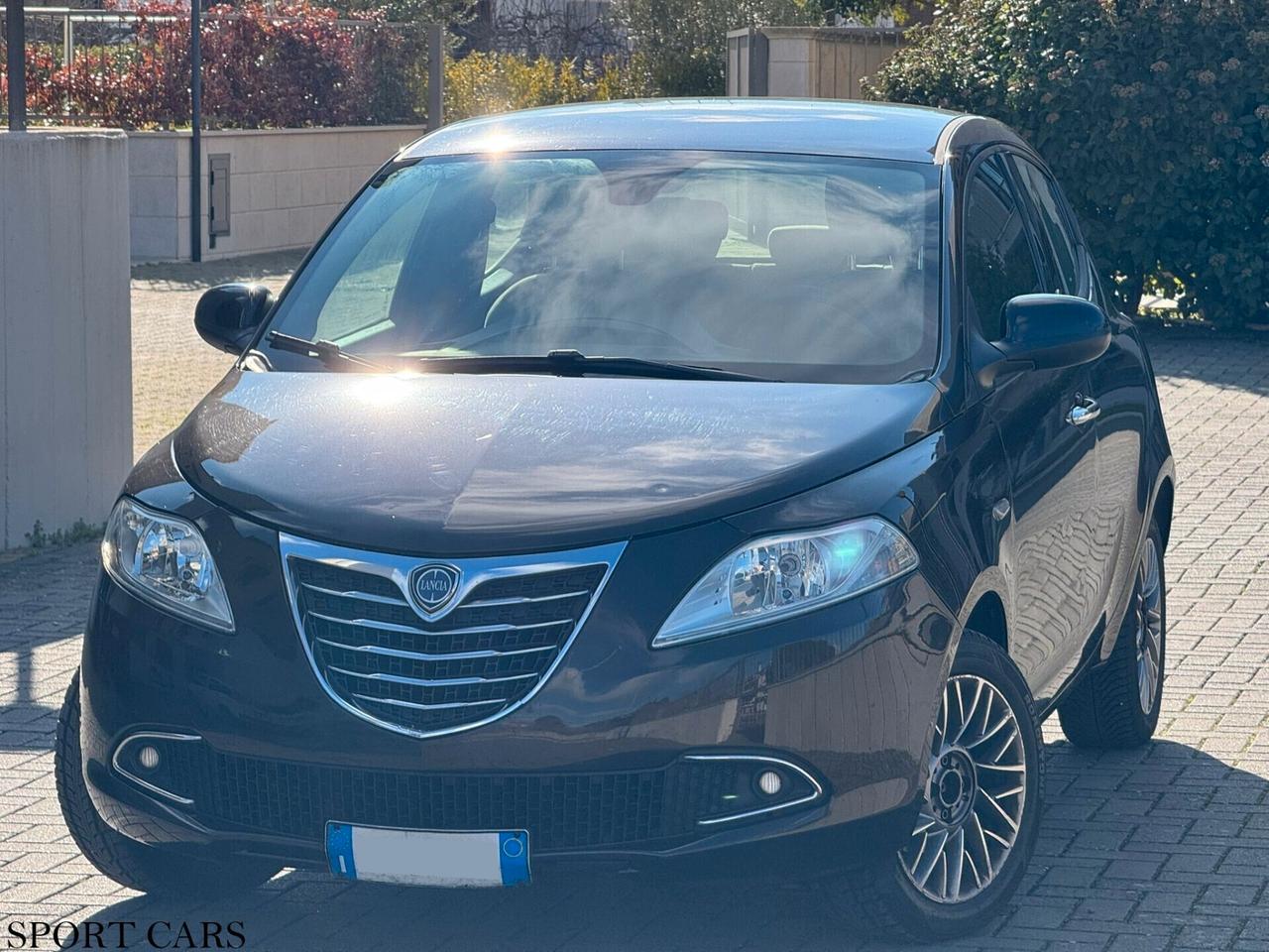 Lancia Ypsilon 1.2 69 CV 5 porte GPL Ecochic Gold