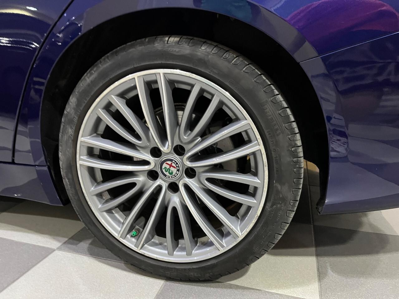 Alfa Romeo Giulia 2.2 Turbodiesel 180 CV Super