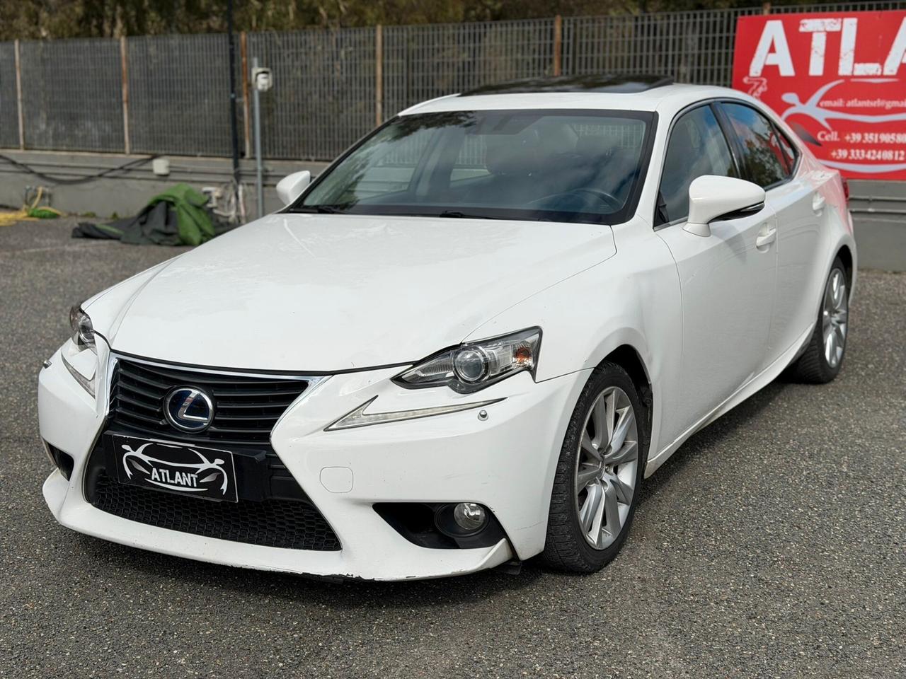 Lexus IS 300 Hybrid Luxury