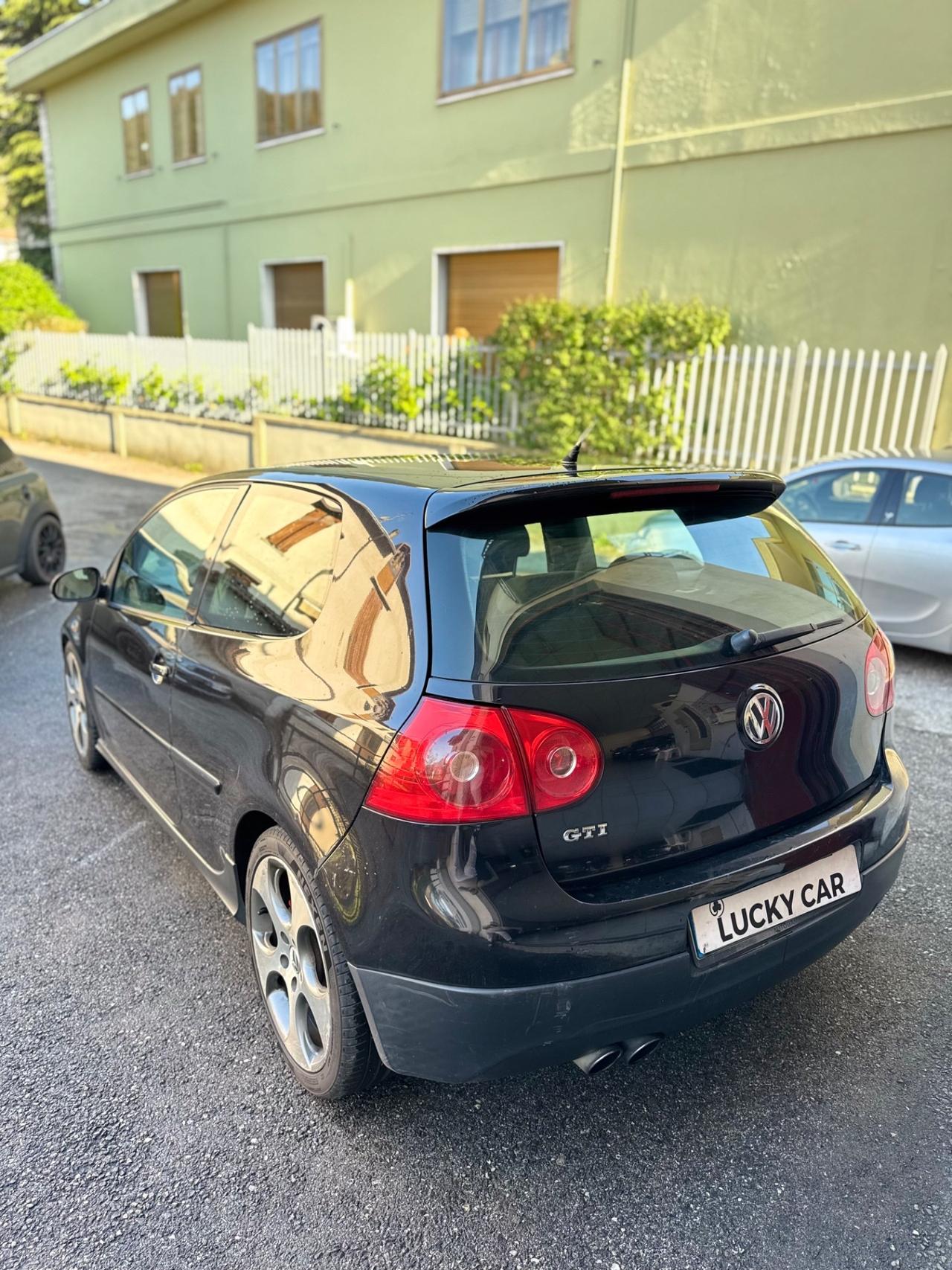 Volkswagen Golf GTI 2.0 16V TFSI 3p.