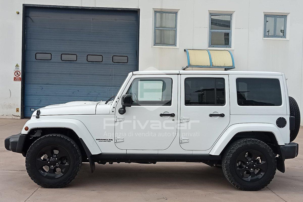 JEEP Wrangler Unlimited 2.8 CRD DPF Sahara Auto
