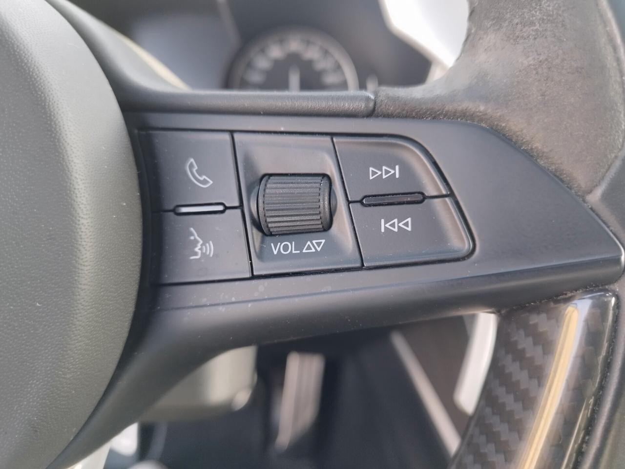 Alfa Romeo Stelvio 2.9 Bi-Turbo V6 510 CV AT8 Quadrifoglio