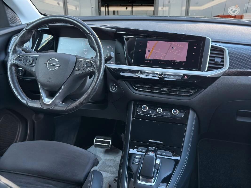 Opel Grandland 1.6 phev GSe awd 300cv auto Con TELECAMERA