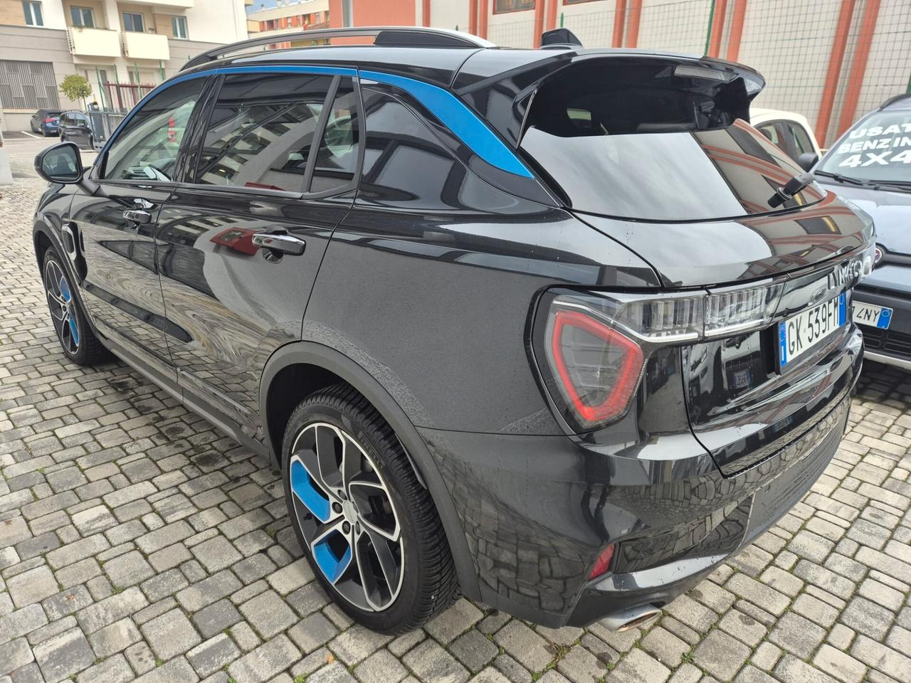 Lynk&co 01 PHEV 261CV