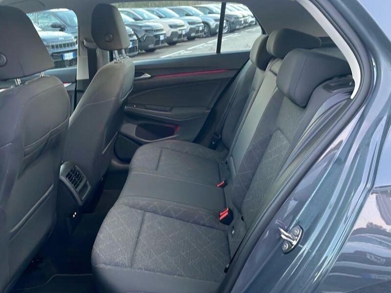 Volkswagen Golf VIII 2020 1.0 etsi evo Life 110cv dsg