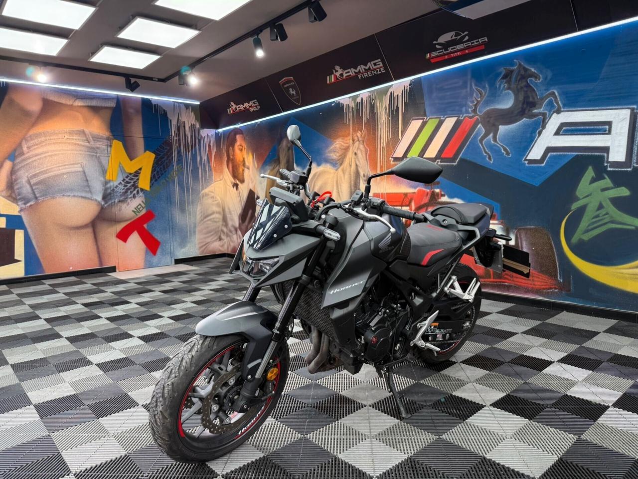 Honda Hornet 750 (44701)