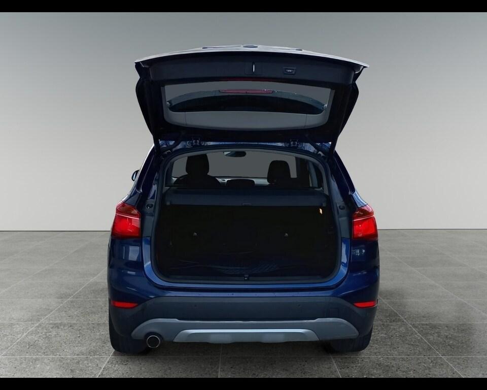 BMW X1 18 d Business xDrive Steptronic