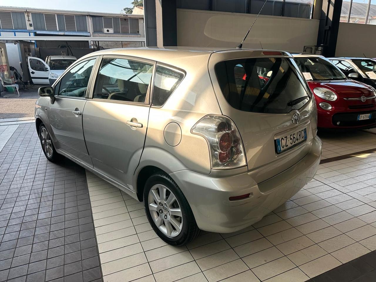 Toyota Corolla Verso 1.8 16V