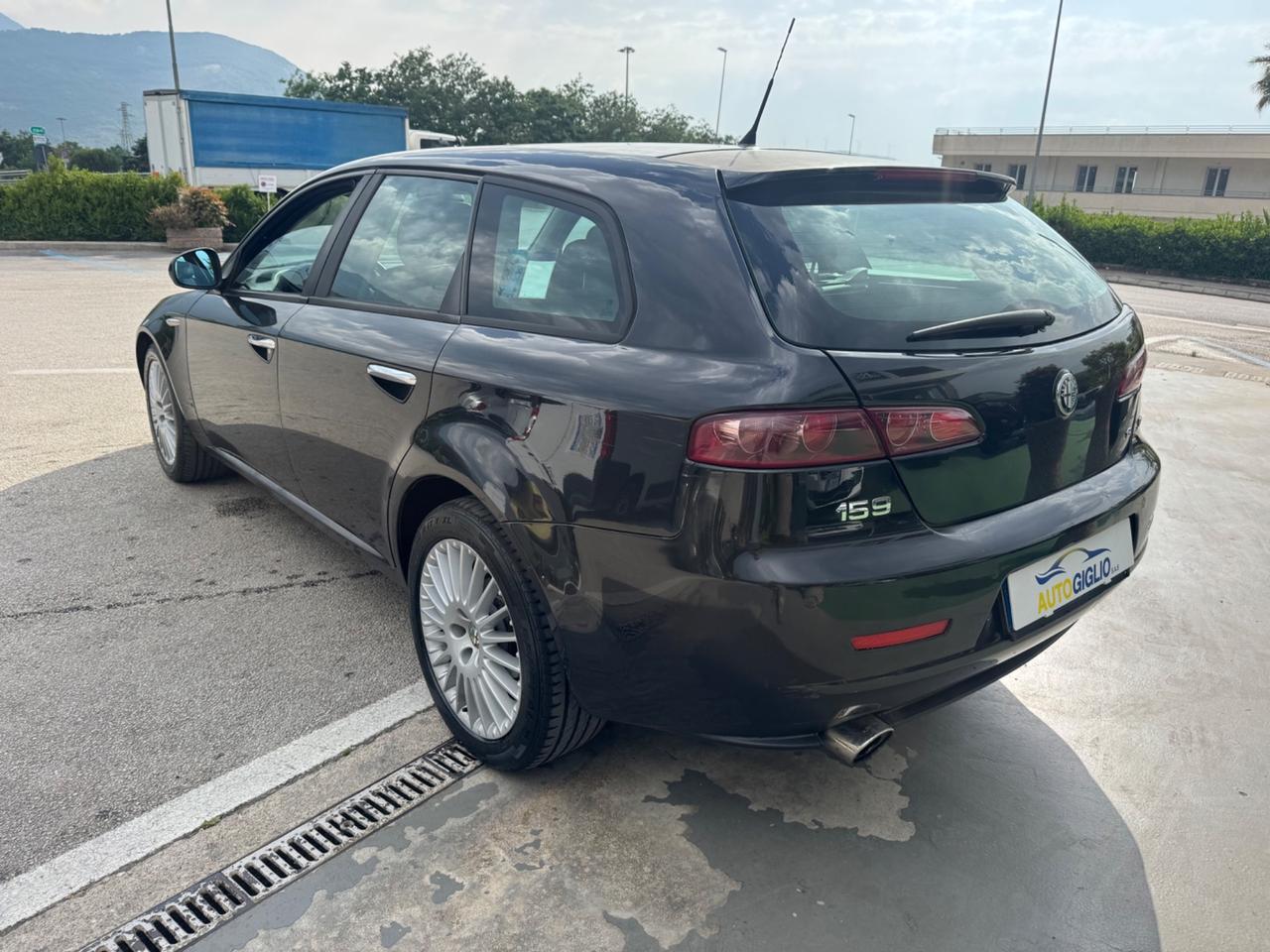 Alfa Romeo 159 1.9 JTDm 16V Sportwagon Exclusive