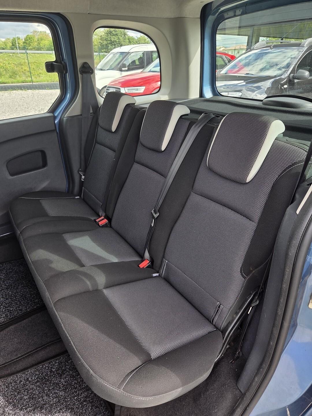 RENAULT KANGOO 1.2 BENZINA 84KW