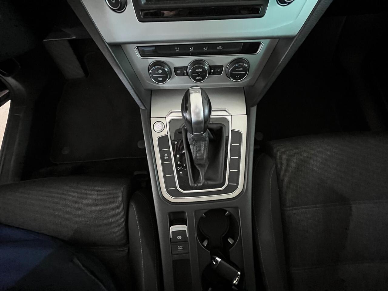 Volkswagen Passat Variant 1.6 Tdl Comfortline BlueMotion Technology Automatica