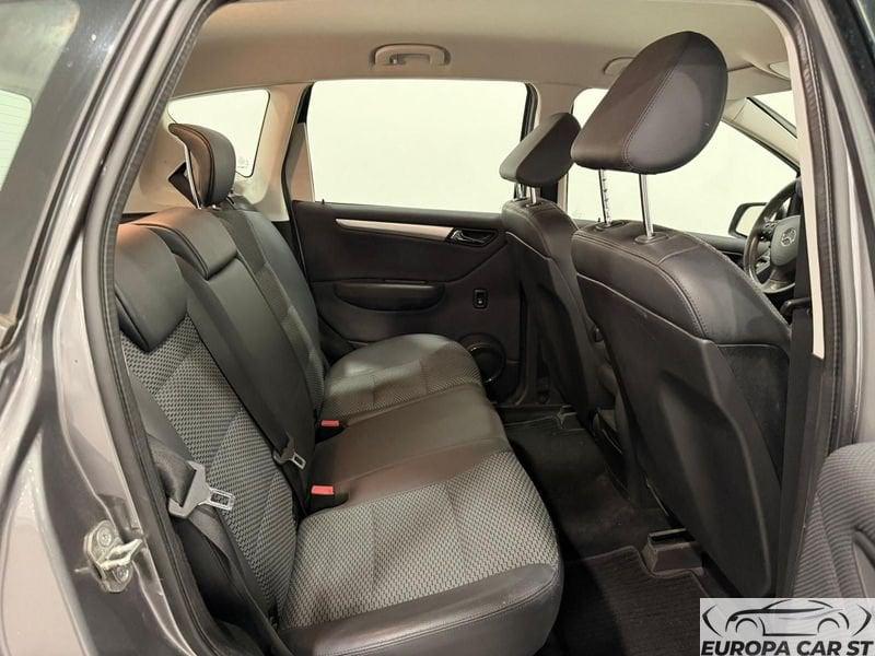 Mercedes-Benz Classe A A 160 BlueEFFICIENCY Coupé Special Edition