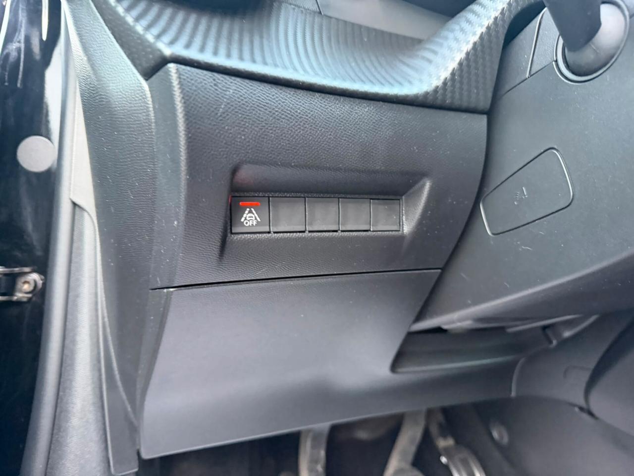 Peugeot 208 BlueHDi 100 Stop&Start 5 porte GT