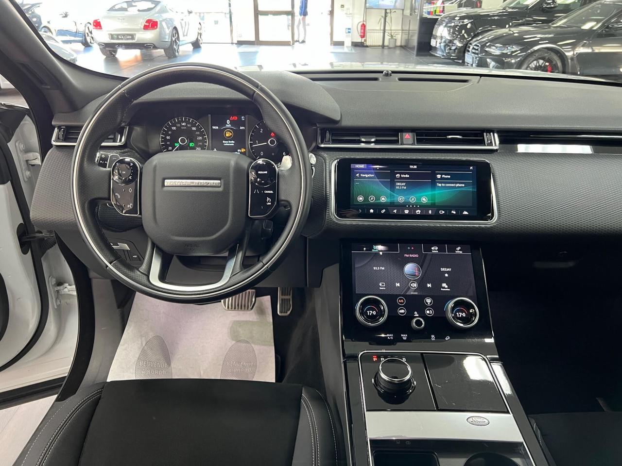 Land Rover Range Rover Velar 2.0 i4 R-Dynamic HSE