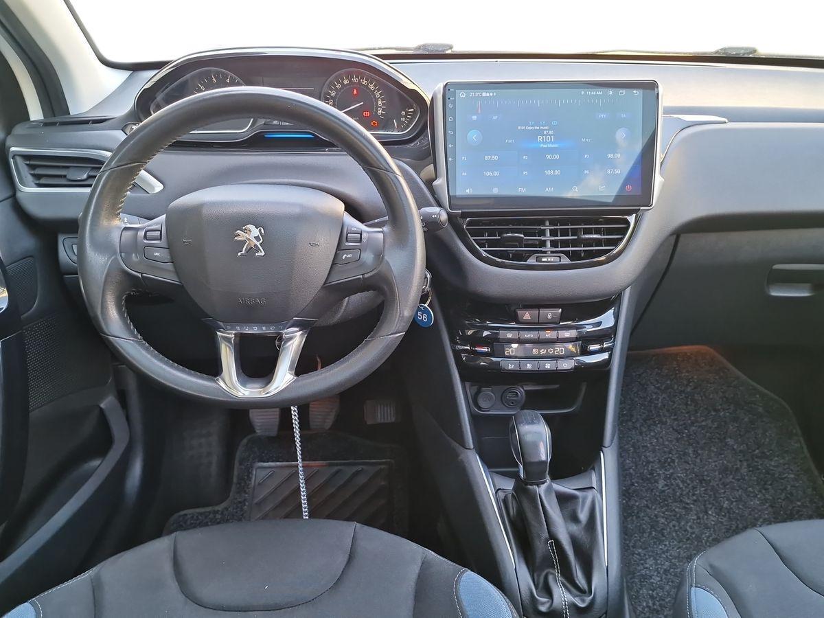 PEUGEOT 208 1.4 B/GPL ALLURE