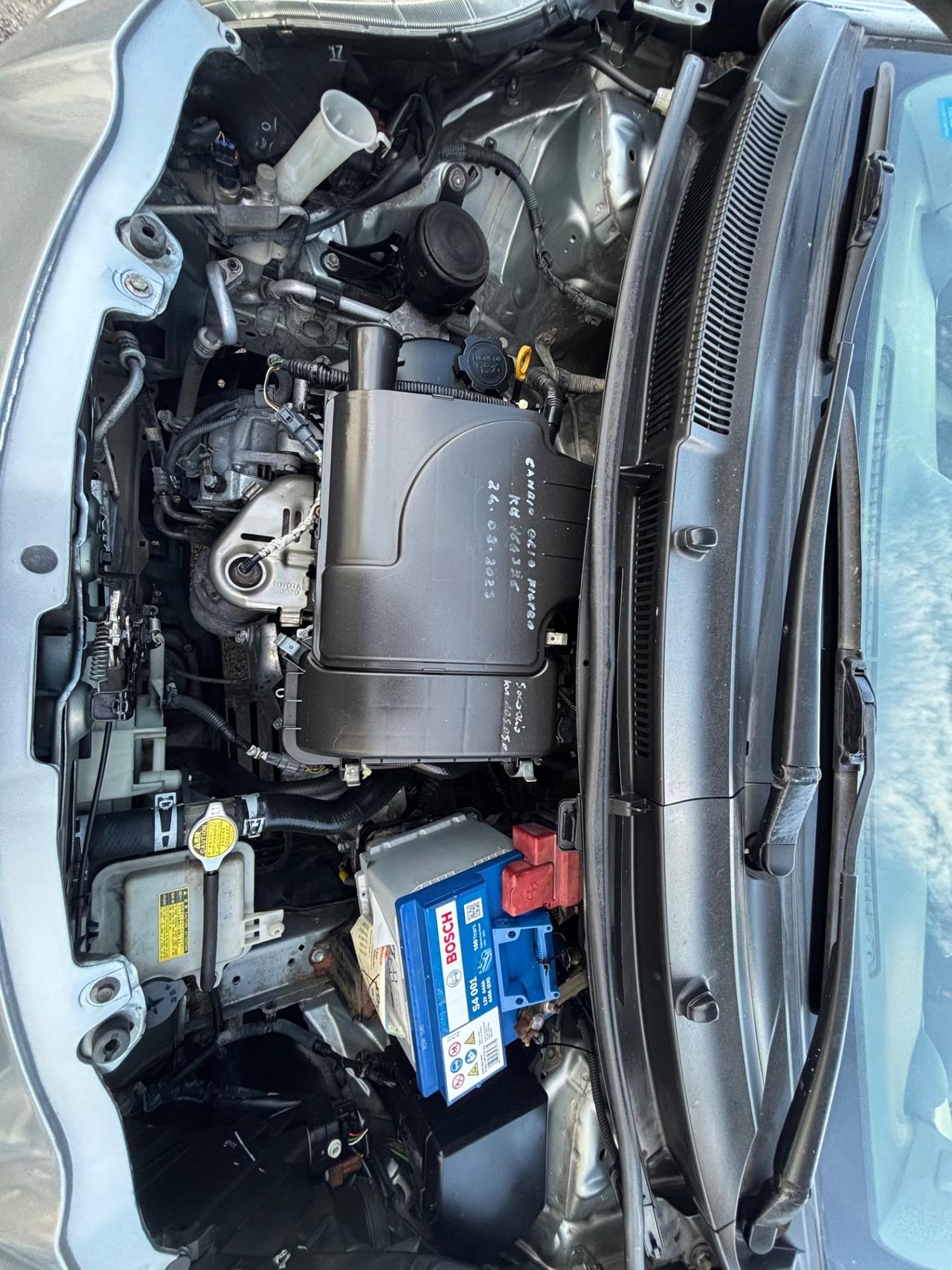 Toyota Yaris 1.0 5 porte