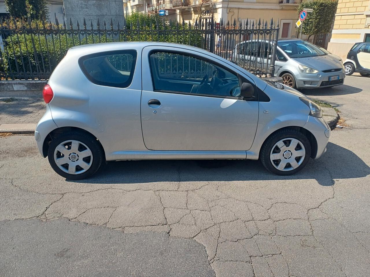 Toyota Aygo 1.0 12V VVT-i 5 porte