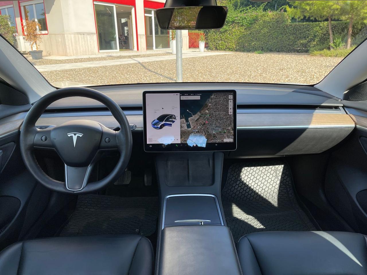 Tesla Model 3 Long Range