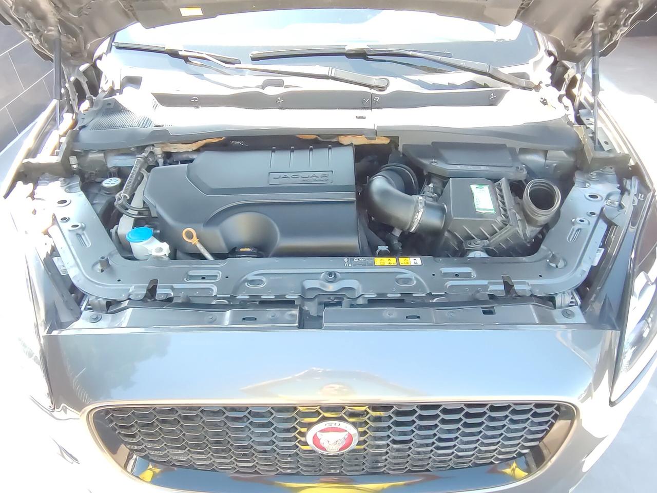 Jaguar E-Pace 2.0 BENZINA 200cv R-Dynamic S