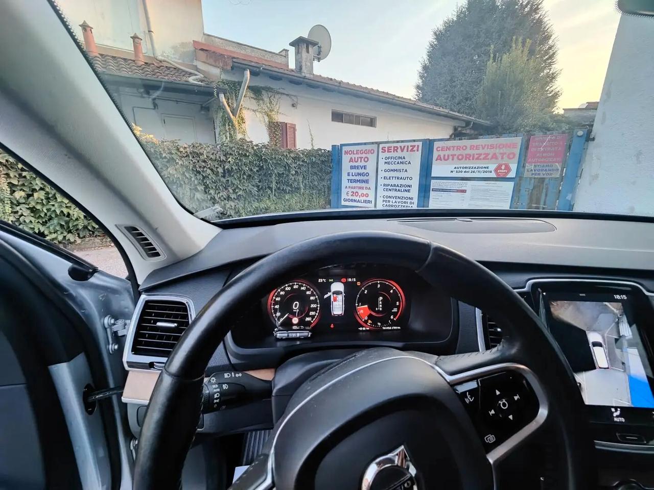 Volvo XC 90 XC90 D5 AWD Geartronic Inscription