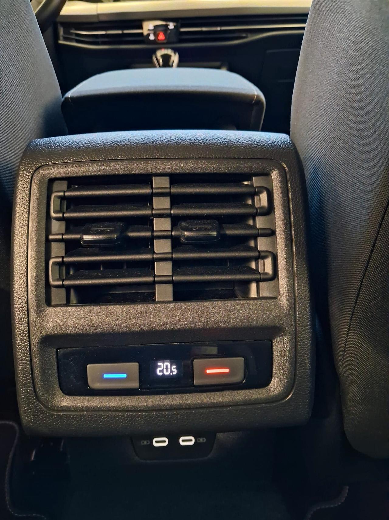 Volkswagen Golf 2.0 TDI SCR Style