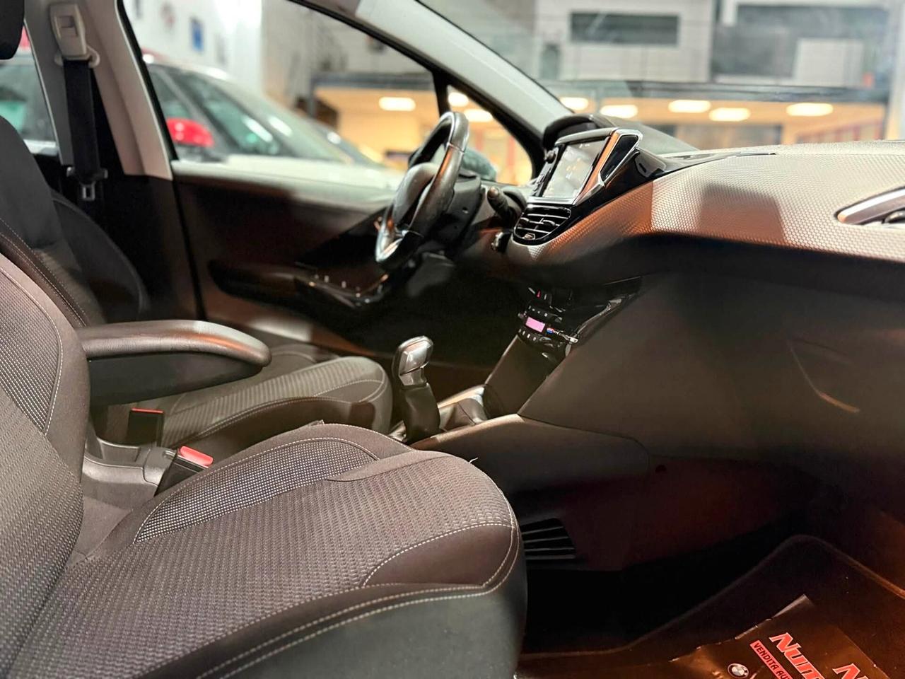 Peugeot 208 1.6 Bluehdi 100cv Allure 2016