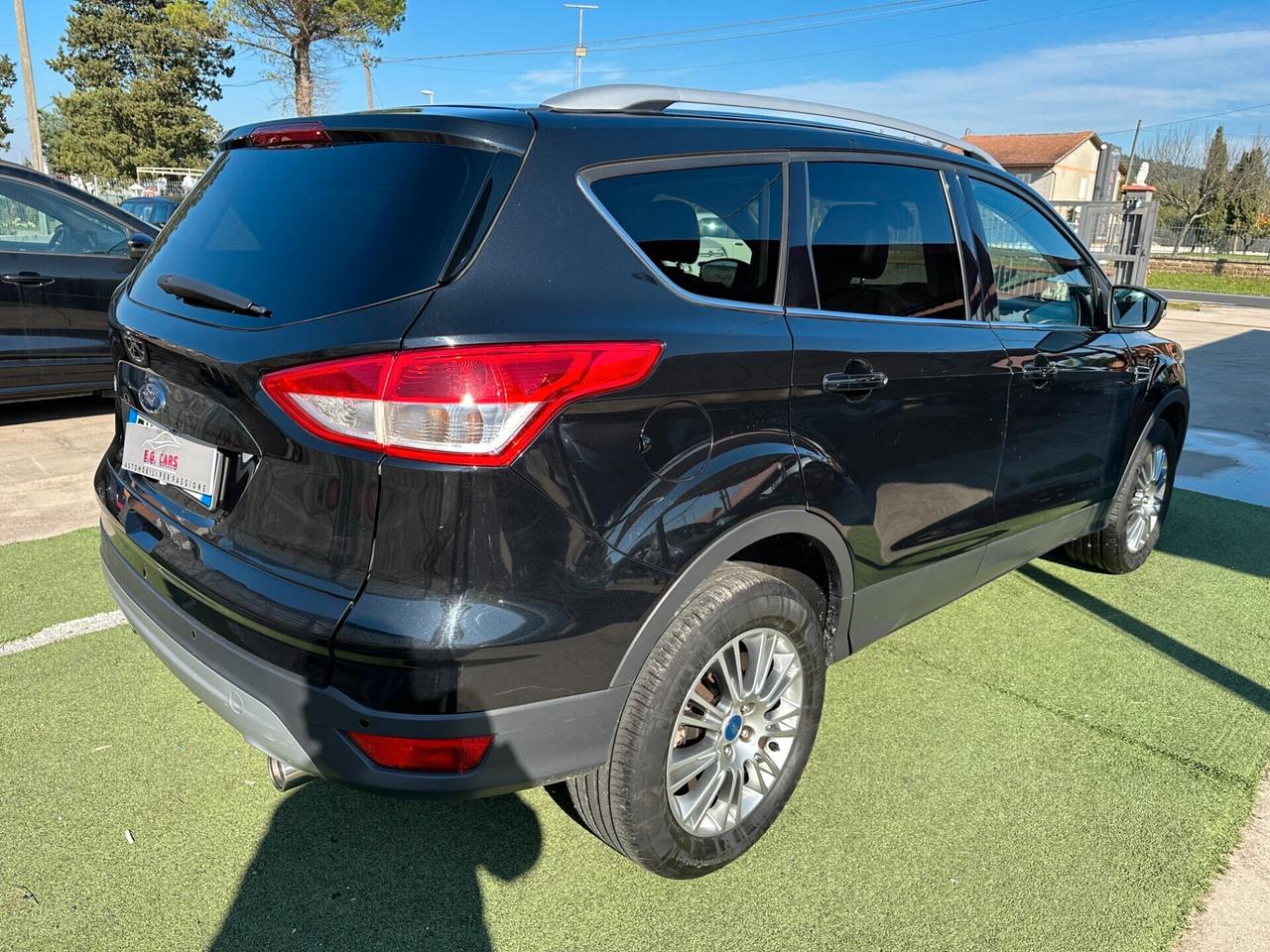 Ford Kuga 2.0TDCI*TITANIUM*4X4*163CV*NAVI*AUT*LED*BLUETOOTH*