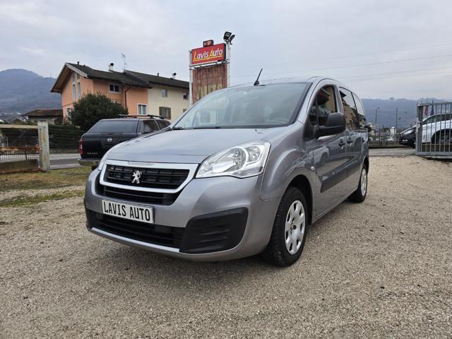 PEUGEOT Partner Tepee VTi 120 Active