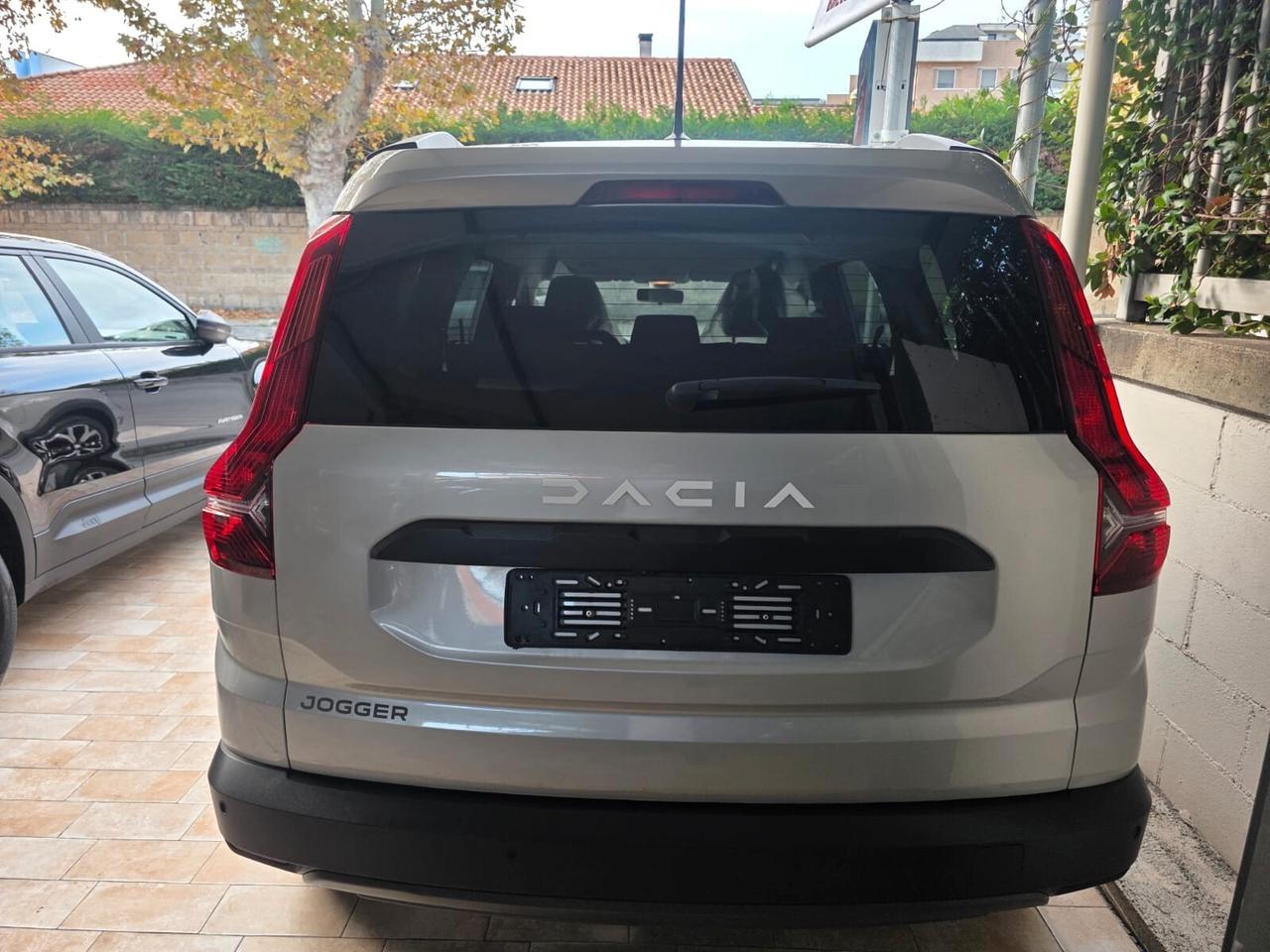 Dacia Jogger 1.0 TCe GPL 100 CV 5 posti Essential