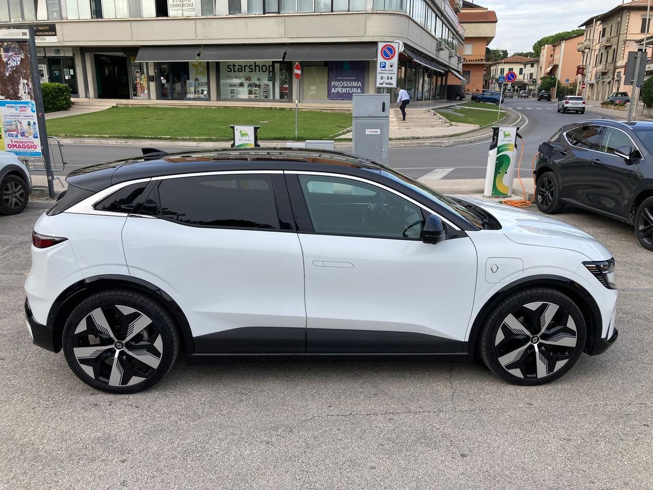 Renault Megane Mégane E-TECH EV60 op #6663