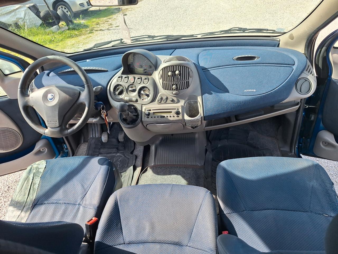 Fiat Multipla 1.6 16V Natural Power Emotion 6 POSTI NEOPATENTATI