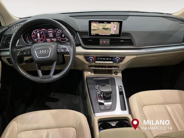 AUDI Q5 40 TDI quattro S tronic Business